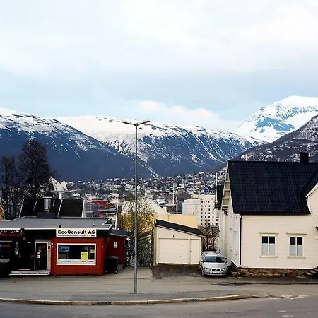 Central With A View Tromso Exterior photo
